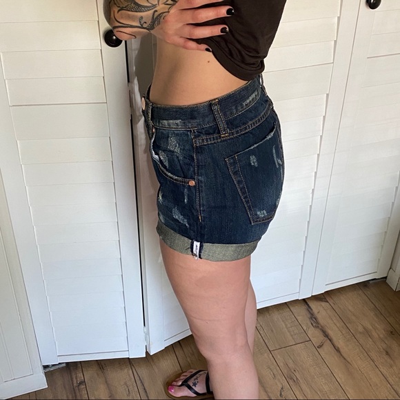 donated - Picture 2 of 11